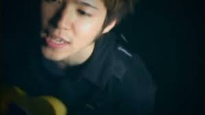 HANG ON THE BOX 挂在盒子上