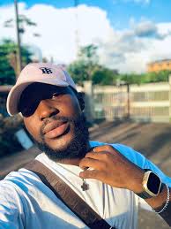 Criticism of Eli's behavior in the NMBXNG group