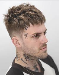 These mens haircut 2021 are especially good for very thin, elongated and oval faces, as a haircut gives appearance of drama. 15 The Trendiest Men S Fringe Haircuts Of 2021