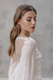 „socialite olivia palermo und model johannes hübl haben am vergangenen wochenende geheiratet. Our Interview With Bridal Editor Juvelan Behind The Brand Juvelan