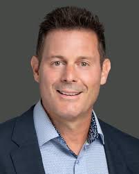 Andrew Duckman's Instagram, Twitter & Facebook