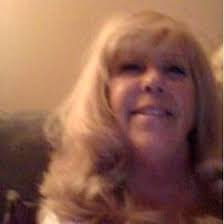 Kim Mallory's Instagram, Twitter & Facebook