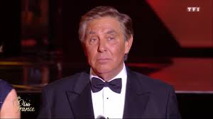 He was the host of qui veut gagner des millions ?, the french version of who wants to be a millionaire. Miss France 2018 Le Teint De Jean Pierre Foucault Amuse Les Tele Star