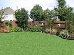32 Captivating Cheap Backyard And Front Yard Privacy Fance Design Ideas Backyard Fr Easy Backyard Landscaping Privacy Landscaping Privacy Fence Landscaping