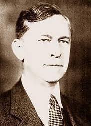 Leonard Dickson's Instagram, Twitter & Facebook