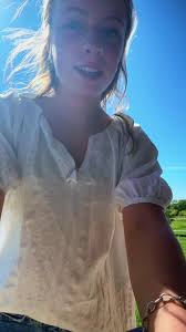 Embrace a Joyful Sunday with Jesus' Love