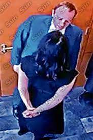 .health minister matt hancock and has full confidence in him, johnson's spokesman said on friday after picture of and embracing his top aide, a friend hired last year, were splashed on the front page of the sun newspaper. Ixrdqluityyzvm