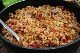 Dutch Oven Spaghetti Recipe Great For Camping Fabulessly Frugal Recipe Dutch Oven Recipes Spaghetti Recipes Recipes