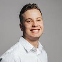 Pat Herbert's Instagram, Twitter & Facebook