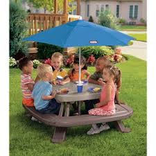 Little Tikes Fold N Store Picnic Table With Market Umbrella Walmart Com In 2020 Kids Picnic Table Picnic Table With Umbrella Picnic Table