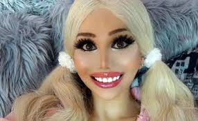 Çalışmak için fazla güzelim dedi, işini bıraktı