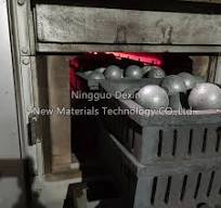 Grinding Media Ball Heat Treatment Machine for Oil Quenching /Tempering  Furnace