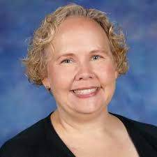 Cari Cook's Instagram, Twitter & Facebook