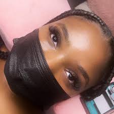 Pretty Wink Lashes by Manda