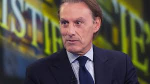 Christie's chief executive, Steven Murphy, to step down