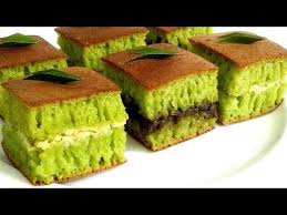 • cara bikin bolu gulung tape yang enak, bikin ngumpul bersama keluarga jadi lebih istimewa. Terang Bulan Pandan Youtube