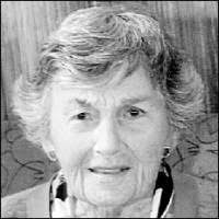 Elinor Ryan's Instagram, Twitter & Facebook