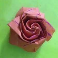手工卡纸折玫瑰花图解卡纸玫瑰花折纸方法 手艺活网 paper crafts diy paper crafts diy crafts