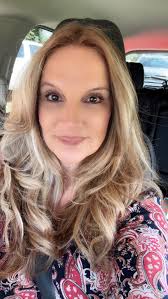 Hair styles for women over 50 with blonde and red hair