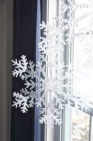 Maybe you would like to learn more about one of these? 12 Cutest And Easiest Diy Christmas Window Decorations Shelterness