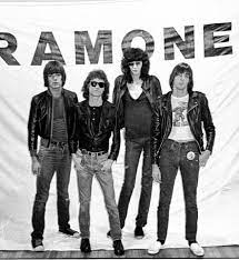 The Ramones At Arturo Vega S Loft Photo By Chris Stein Ca 1975 Ramones Joey Ramone Punk