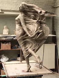 Realistic Sculptures By Luo Li Rong Art People Gallery Sculpture Exhibition Figurative Sculpture Renaissance Art