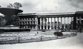Pałac saski w warszawie) was one of the most distinctive buildings in prewar warsaw, poland. Czy Palac Saski Warto Odbudowac
