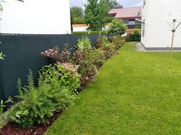 Zierstrauchhecke Aus 10 Pflanzen Um Diese Hecke Wird Sie Jeder Nachbar Beneiden Hecke Pflanzen Pflanzen Hecke