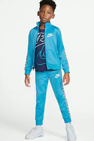 Nike Little Kids 2 Piece Tracksuit Nike Com Kids Outfits Girls Tracksuit Sportswear