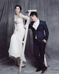 Lihat ide lainnya tentang pose perkawinan, foto perkawinan, pengantin. Foto Studio Pengantin Sunda Indoor Arofah Putra Rias Pengantin Home Facebook