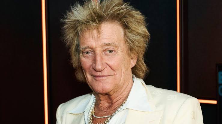 Rod Stewart calls off US tour after 'routine' heart procedure - BBC News