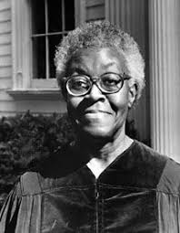 On May 1 1950 Gwendolyn Brooks Poet Was Awarded A Pulitzer Prize For Annie Allen Her 2nd Collection Of Poetry She Became Th Visage Heroines Litterature