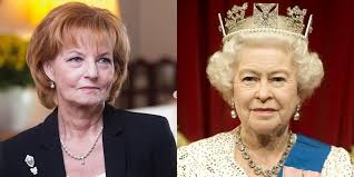 A fost scrisă cu litere de aur şi pictată integral de către prima regină a româniei. La Doi Ani De La Decesul Regelui Mihai I Majestatea Sa Margareta A Romaniei ImbunÄƒtÄƒteÈ™te Imaginea È›Äƒrii Intalnire Cu Regina Elisabeta A Ii A È™i DiscuÈ›ii Cu Antreprenori Englezi Podul