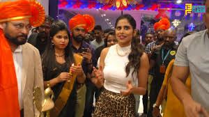Sai Tamhankar Launched Max Fashion S New Store At Elpro City Square Pune Youtube Bei fragen zu ihren daten können sie uns jederzeit. sai tamhankar launched max fashion s new store at elpro city square pune
