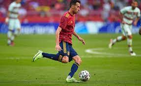 Espagne et portugal en candidature conjointe. Euro 2021 Le Capitaine De L Espagne Sergio Busquets Positif Au Covid 19 La Roja Dans Le Flou