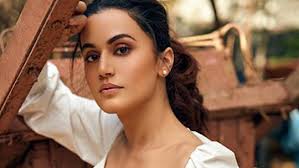 Actress taapsee pannu speaks honestly about her brave film choices and receiving flak for doing david dhawan's judwaa 2. Taapsee Pannu Was On Guilt Trip When Her Films Were Rescheduled After The Lockdown Filmibeat