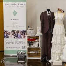 Second hand brautkleider & accessoires und alles rund um die hochzeit. Brautmoden Amore Posts Facebook