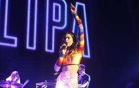 Born 22 august 1995) is an english singer and songwriter. M Sians Apologise To Dua Lipa After She Was Mocked Into Editing Her Babi Instagram Post