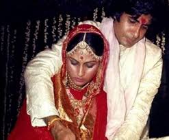 Anniversary Special 10 Pictures From Amitabh Jaya Bachchan S Blissfully Married Life Pinkvilla Bollywood Wedding Celebrity Weddings Wedding Movies