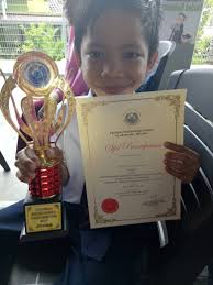1 kementerian pelajaran malaysia pertandingan bercerita sekolah rendah kertas konsep 3.0 pengelolaan pertandingan ini dianjurkan oleh bahagian kokurikulum dan kesenian kementerian pelajaran malaysia. Pertandingan Bercerita Bahasa Melayu Tahap 1 Dan 2 Sekolah Sekolah Rendah Peringkat Daerah Alor Gajah Tahun 2018