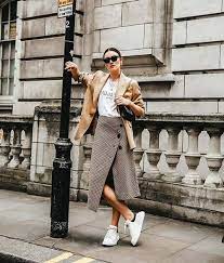 The Two Piece Outfit Formula Fashion Girls Love To Wear Tshirt Outfits Fashion Clothes Women Fashion Blogger Style Inspiration