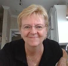 Murder at Leisure Lakes: Phillips, BJ: 9781948327855: Amazon.com: Books