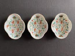 Chinese cuisine is a very important part of chinese culture, which includes cuisine originating from the diverse regions of china, as well as from chinese people in other parts of the world. Antique Peranakan Straits Chinese Nyonyaware Porcelain Spoon Rest Antiques Vintage Collectibles On Carousell
