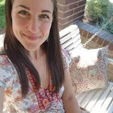 Andrea Stout's Instagram, Twitter & Facebook