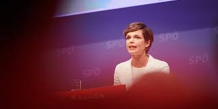 Vor der wiederwahl hatte sie ihre rede genutzt, um sich scharf von der konservativen övp unter. Wahlprogramm Der Spo Die Wichtigsten Punkte Fur Die Wirtschaft