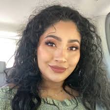 Evelyn Briones Sanchez (@evelynpicasso)