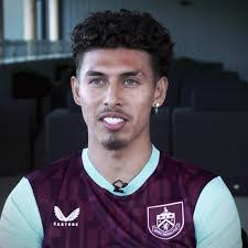 Jamie Sarmiento's Instagram, Twitter & Facebook