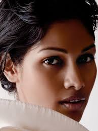 How to get rid of acne: How To Get Rid Of Pimples Overnight Fast 8 Pimple Treatments Vogue India Vogue India