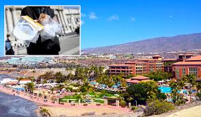 Maybe you would like to learn more about one of these? 1 000 People Isolated As Spanish Hotel On Lockdown Over Coronavirus