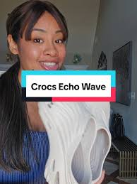 Black Crocs Echo Wave